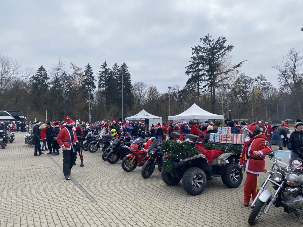 Szczecin: Moto Mikołaje opanowali miasto!