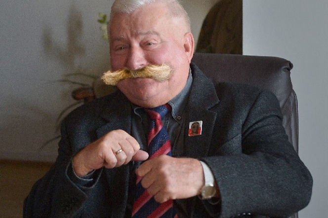Wałęsa: wasy a'la CK dezerterzy