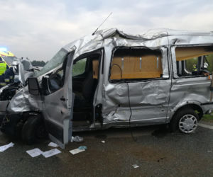 Wypadek na A1 w Gorzuchowie, wszystkie osoby zostały przewiezione do szpitala