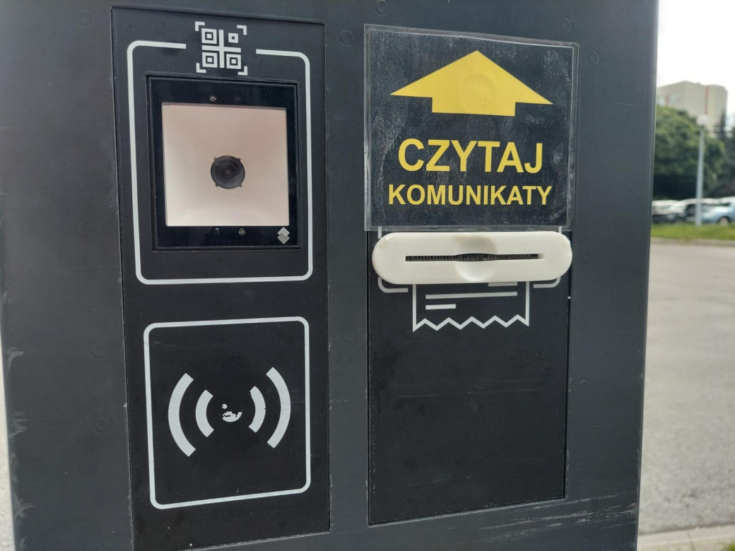 Szpital "papieski" ma nowy system parkingowy