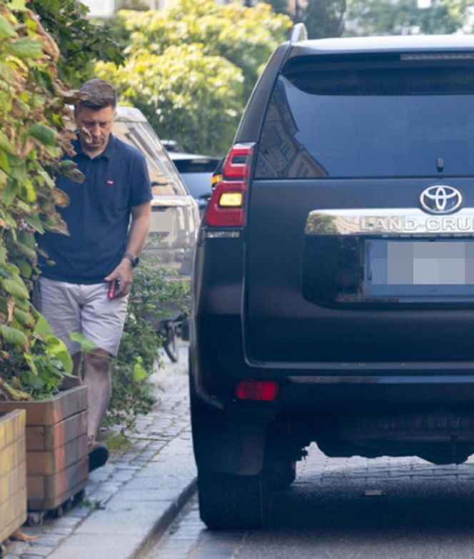 Michał Dworczyk skrócił spodnie za 100 zł