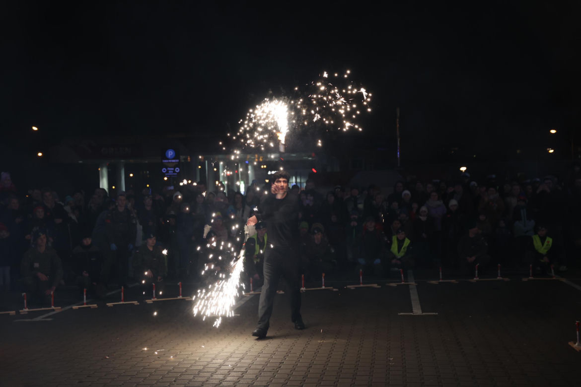 Światełko do nieba i ognisty pokaz. Tak Lublin zakończył granie dla Wielkiej Orkiestry Świątecznej Pomocy 2024!