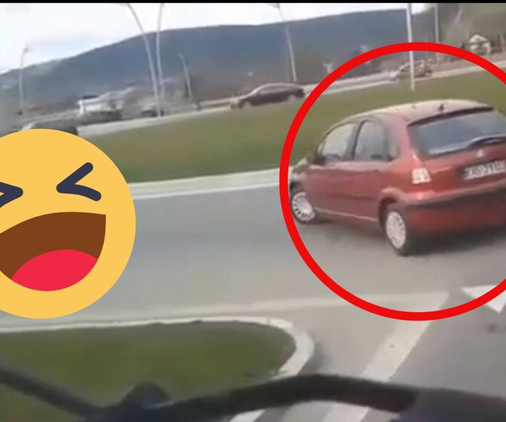 Na rondzie w lewo. Nie da się? Ten kierowca pokazuje, że można! [NAGRANIE]