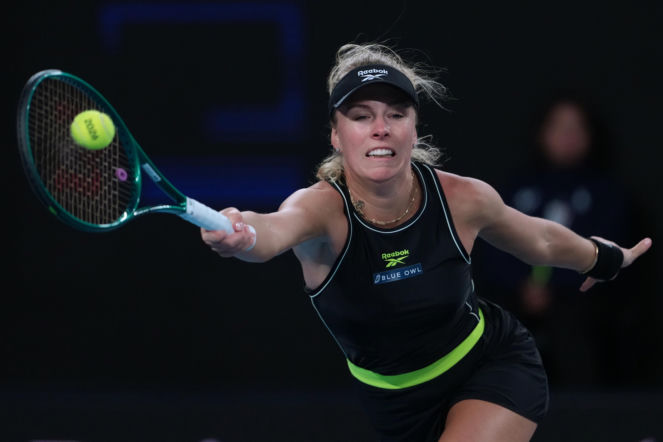 WTA Merida: Magdalena Fręch już w półfinale po trzech setach morderczej walki!