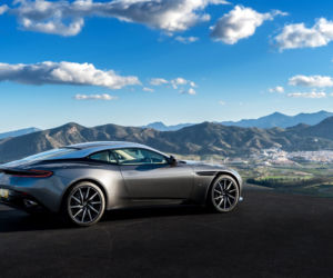 Aston Martin DB11