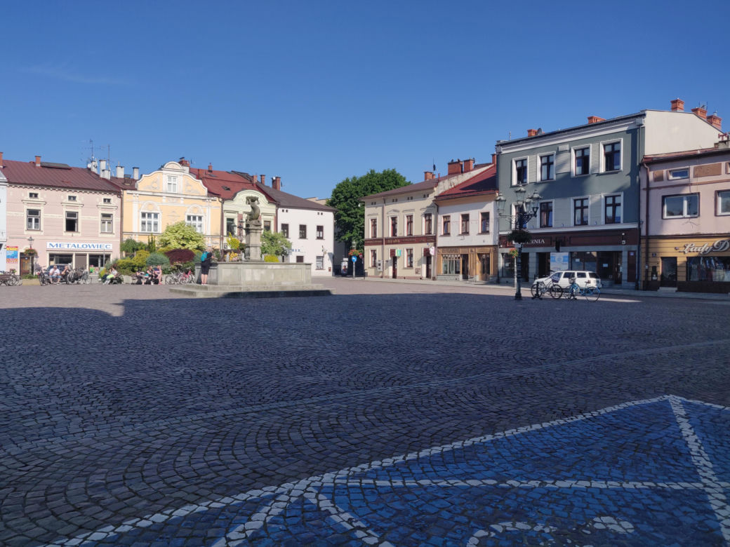 To jedno z najpiękniejszych miast Śląska Cieszyńskiego. Jan Długosz twierdził, że jest najstarsze