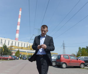 Tomasz Adamek robi kampanię rozdając autografy [ZDJECIA]