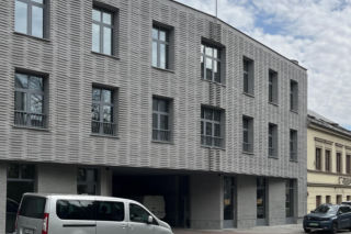 Fabryka koronek i trykotaży na Dąbrowskiego 16 w Krakowie