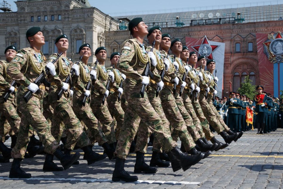Okrojona Parada Zwycięstwa w Moskwie. Rosja rezygnuje z ciężkiego sprzętu