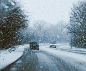 Intensywne opady śniegu na Podkarpaciu. Są ostrzeżenia dla mieszkańców