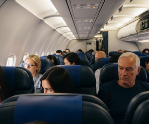 Klauzula wojenna: Zapomniany punkt polisy, który staje się turystycznym „must-have”