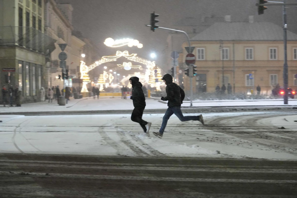 Warszawa pod śniegiem. Tak wygląda zasypana stolica 