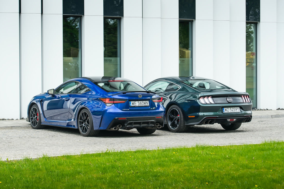 Lexus RC F Carbon 5.0 V8 vs. Ford Mustang Bullitt 5.0 V8