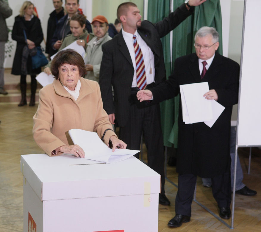 Jarosław Kaczyński z mamą Jadwigą Kaczyńską