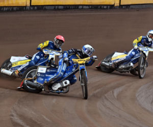 PRES Grupa Deweloperska Toruń - Bayersystem GKM Grudziądz, zdjęcia kibiców i zawodników ze sparingu przed startem PGE Ekstraligi