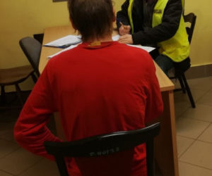 UKRADŁ wszystko co wpadło mu w ręce! Nawet PLANDEKA była dla niego cennym łupem!