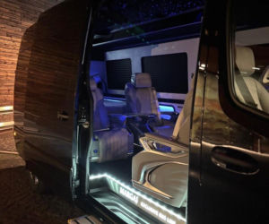 Tak wygląda bus, którym porusza się Roxie Węgiel