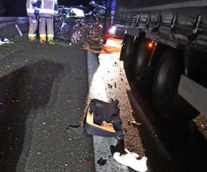 Dargobądz. Zginęła 25letnia kobieta uderzając w tył samochodu ciężarowego