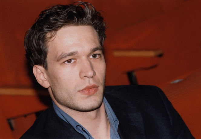 Michał Żebrowski od lat wciela się w Falkowicza w "Na dobre i na złe". Już na początku kariery aktorskiej był bożyszczem kobiet [GALERIA]