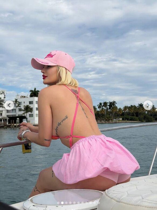 Niepokojące posty i nagła śmierć. Co wydarzyło się w domu 27-letniej influencerki?