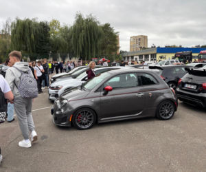Uczniowie Samochodówki pokazali swoje auta po tuningu
