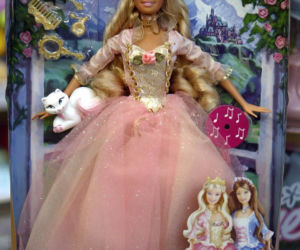 Lalka Barbie obchodzi 60 urodziny! Jak zmieniała się przez lata? 