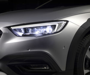 Matrycowe reflektory IntelliLux LED w samochodach marki Opel