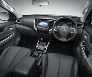 Mitsubishi Triton 2015
