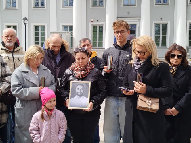 Siedlczanie uczcili minutą ciszy pamięć o zmarłym pośle Łukaszu Litewce