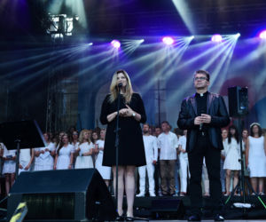 Koncert Chwały w Lublinie. Tłumy na Placu Zamkowym w Boże Ciało