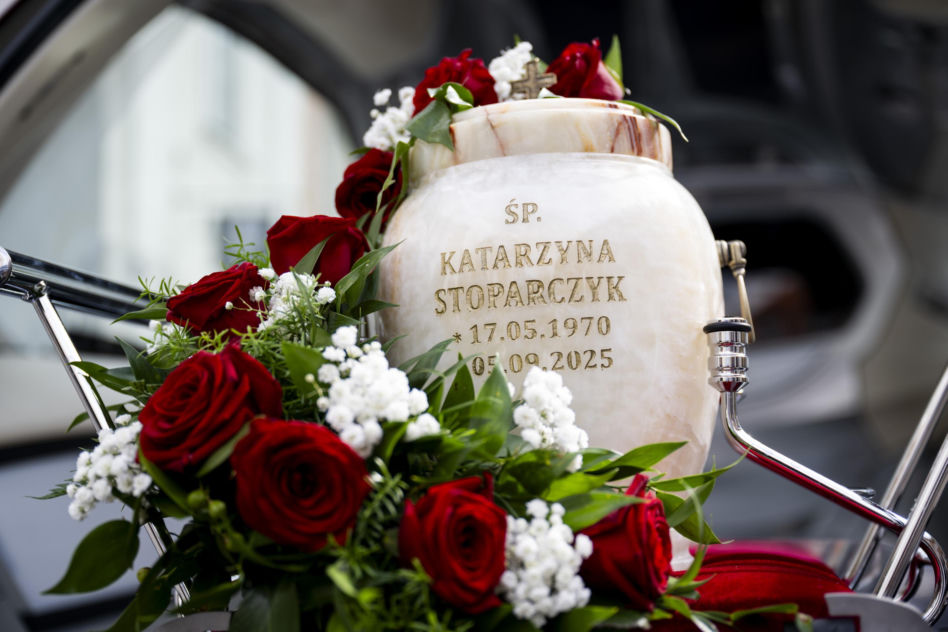 Ostatnia książka Katarzyny Stoparczyk. Zdążyła ją zamknąć na 2 tygodnie przed śmiercią. Historia Stanisława Tyma łamie serce