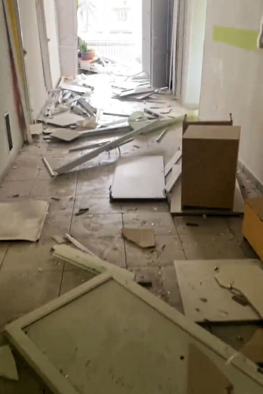   Zniszczony po rosyjskim nalocie sierociniec i szpital położniczy w Mariupolu