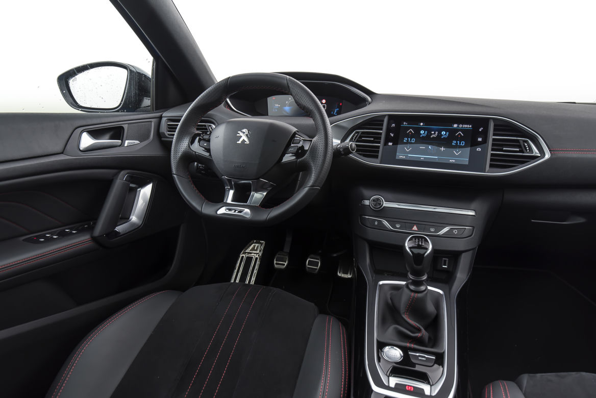 Peugeot 308 GT Pack 1.2 PureTech 130 KM MT6