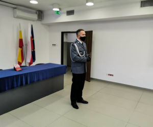 Nowi policjanci w Białymstoku. Ślubowanie złożyło 7 funkcjonariuszy [ZDJĘCIA]