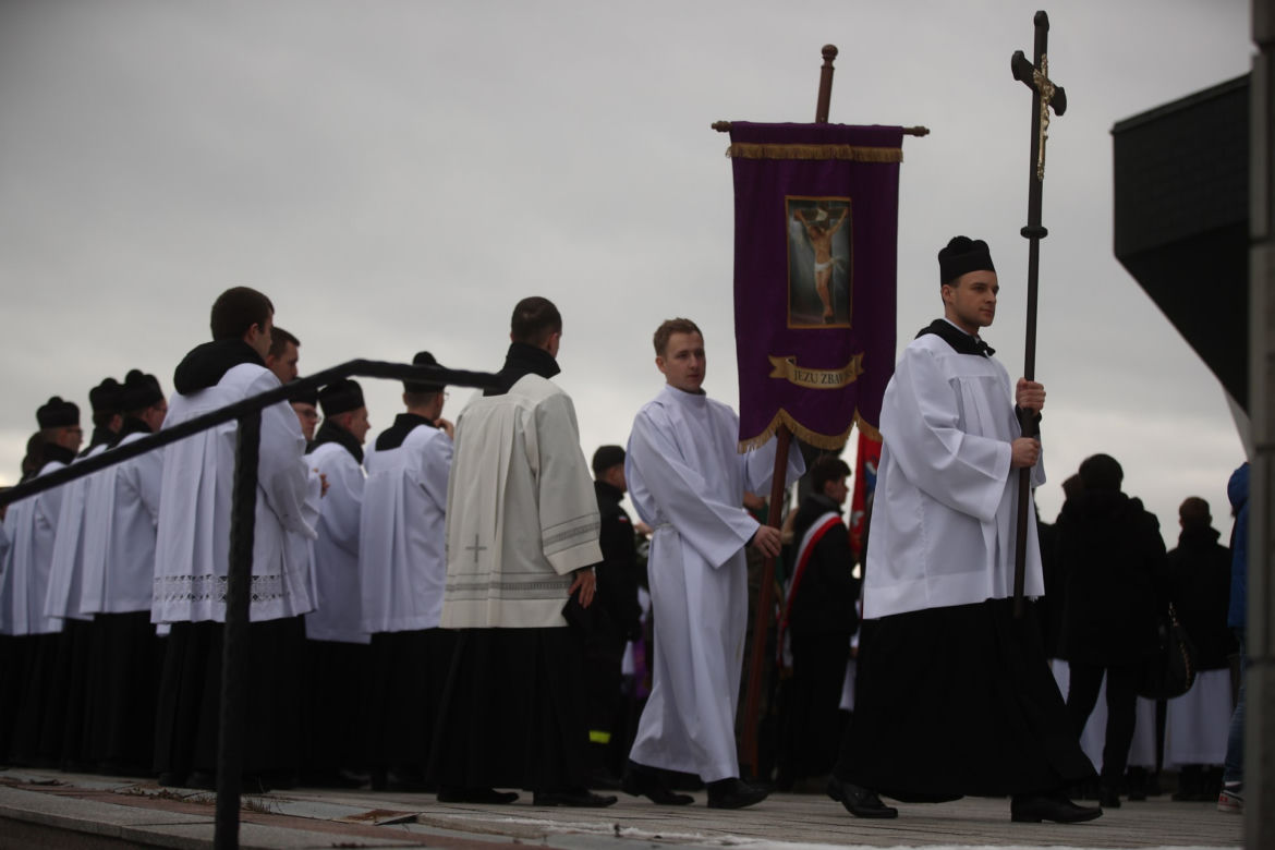 Ostatnie pożegnanie księdza Piotra Pławeckiego