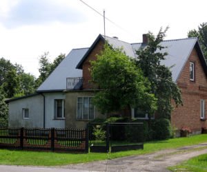 Z zazdrości zatłukł żonę gołymi pięściami?