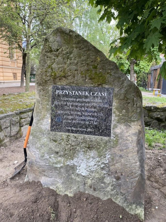 Przystanek Czasu w Nowym Sączu znowu odlicza dni, miesiące i lata