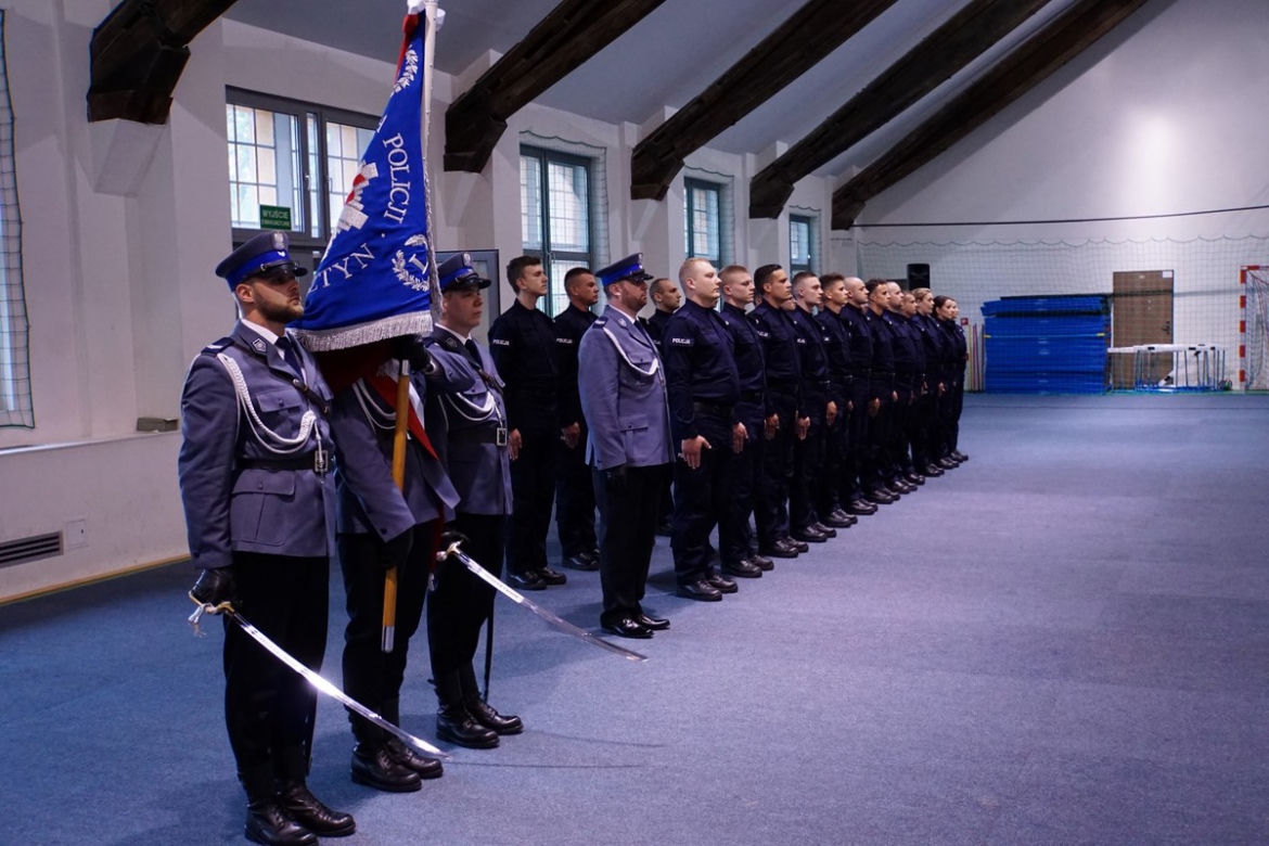 Ślubowanie policjantów na Warmii i Mazurach