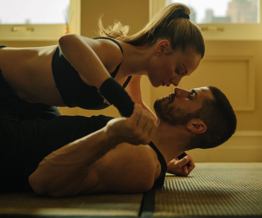 Drawn Together - o czym opowie nowy romans Prime Video?