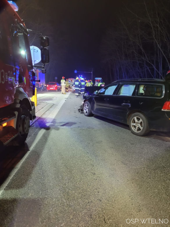 Wypadek na DK 25. W Tryszczynie zderzyły się trzy osobówki [ZDJĘCIA]