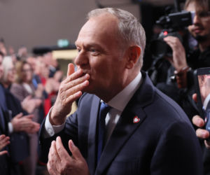 Premier Donald Tusk podczas Rady Krajowej Koalicji Obywatelskiej w Ursynowskim Centrum Kultury Alternatywy w Warszawie