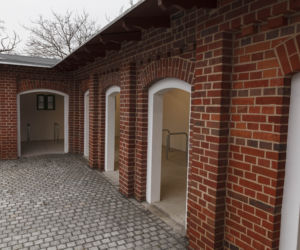 Zabytkowe dworce pod Wrocławiem otwarte dla podróżnych