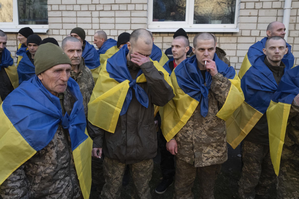 Zakończyła się trzecia część wymiany jeńców wojennych między Ukrainą a Rosją