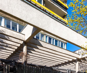 Blok Młotek na Smolnej 8 w Warszawie