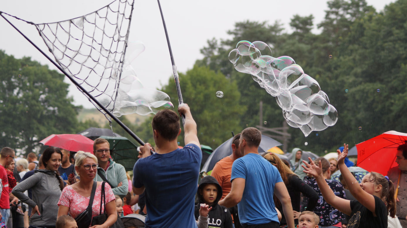 Festiwal Baniek Mydlanych w Myślęcinku [ZDJĘCIA]