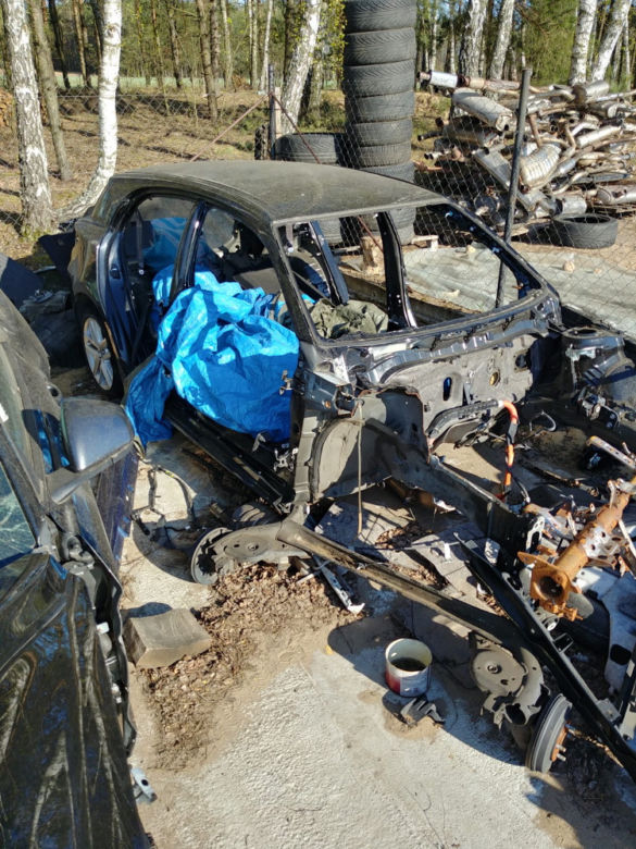 Rozkręcili auto za ćwierć miliona