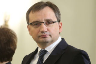 Ekspert nie ma wątpliwości: Morawiecki zechce wywalić Ziobrę, by stał się nikim