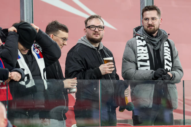 Górnik Zabrze - Pogoń Szczecin: Zdjęcia kibiców z meczu 22. kolejki PKO BP Ekstraklasy