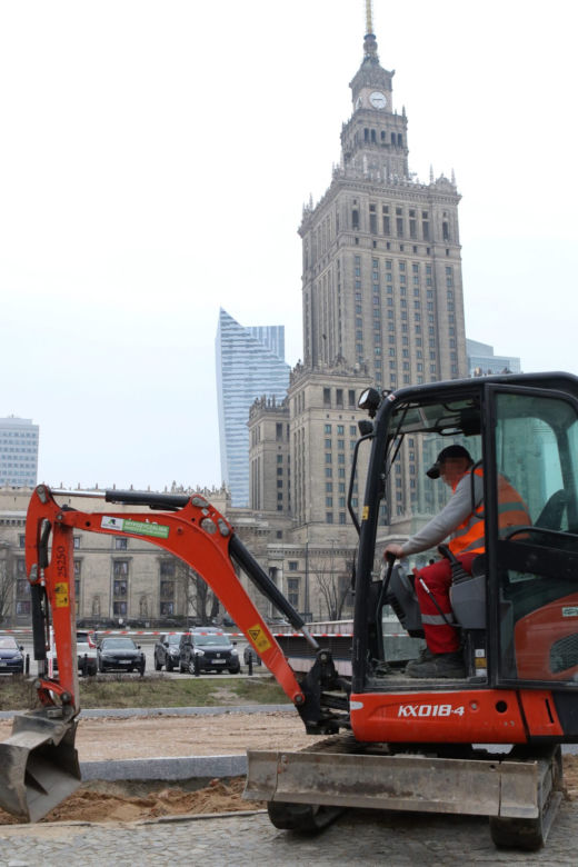 Koparki rozgrzebały Marszałkowską 