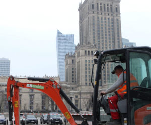 Koparki rozgrzebały Marszałkowską 